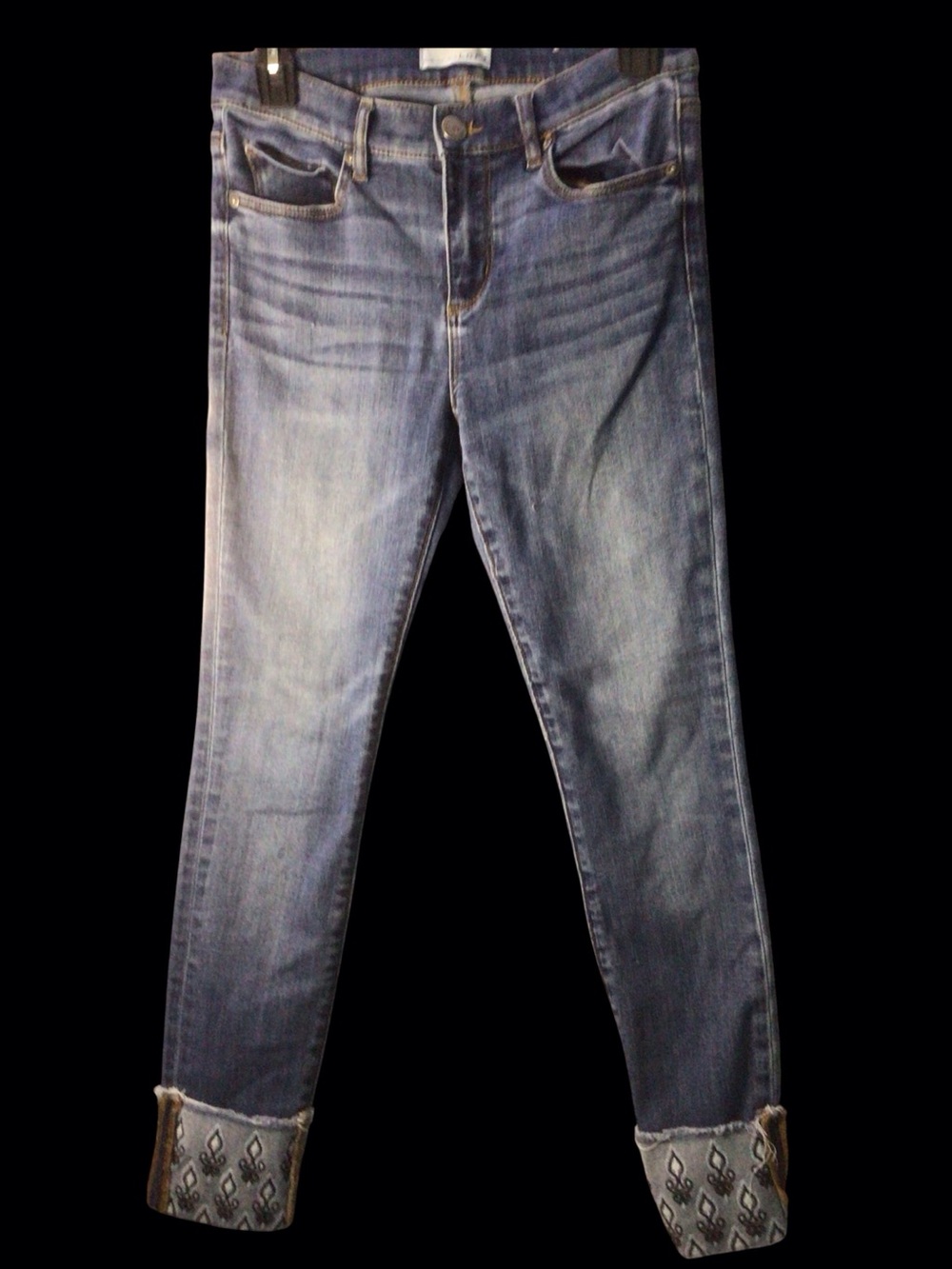 EUC...Womens Ann Taylor Loft Modern Skinny cuffed jeans. SZ 27/4